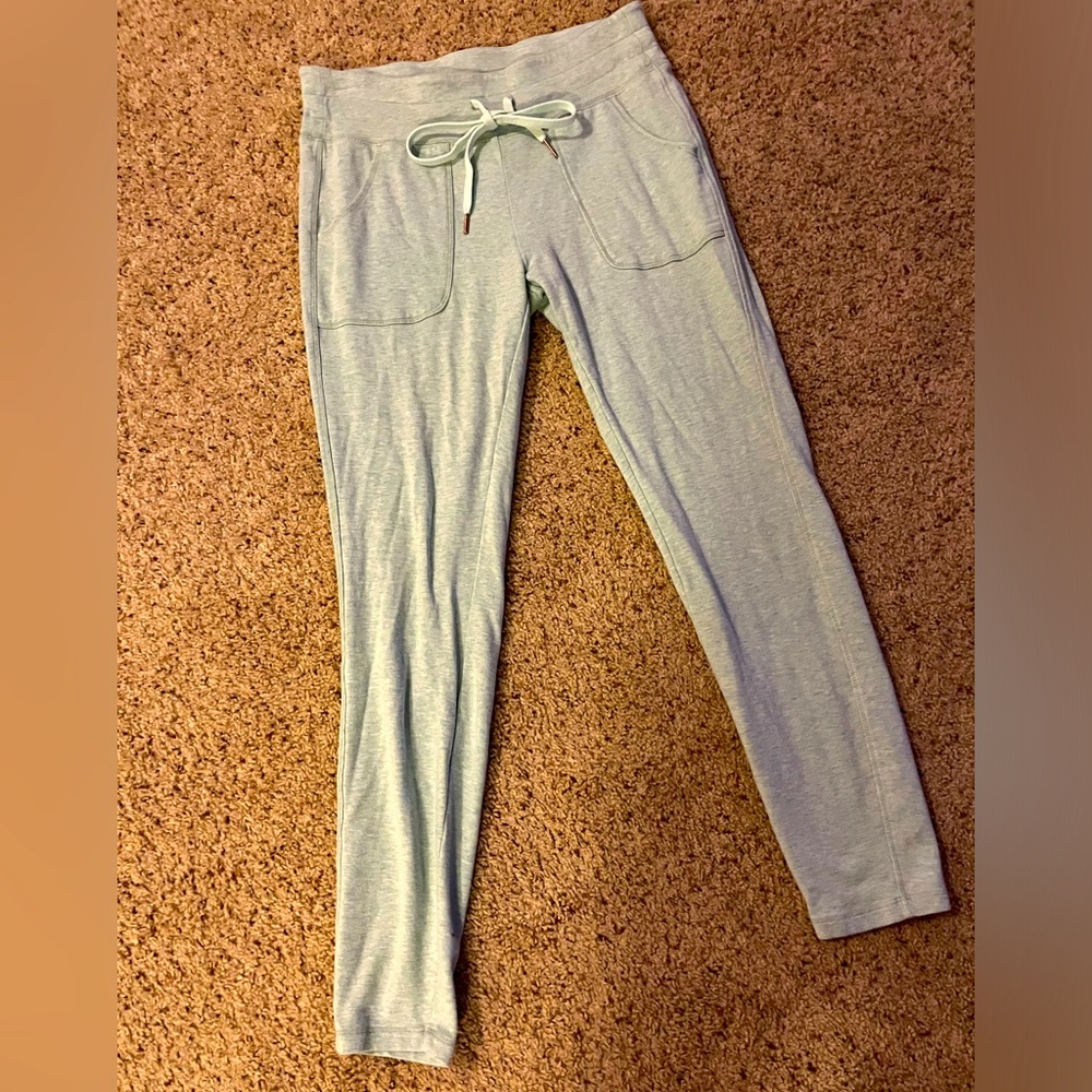 NWOT Calia by Carrie Underwood Leggings💚🩵